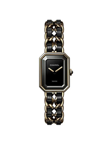 Chanel première