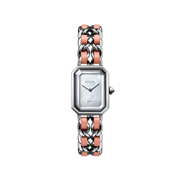 Chanel première