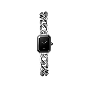 Chanel première