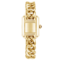 Chanel première