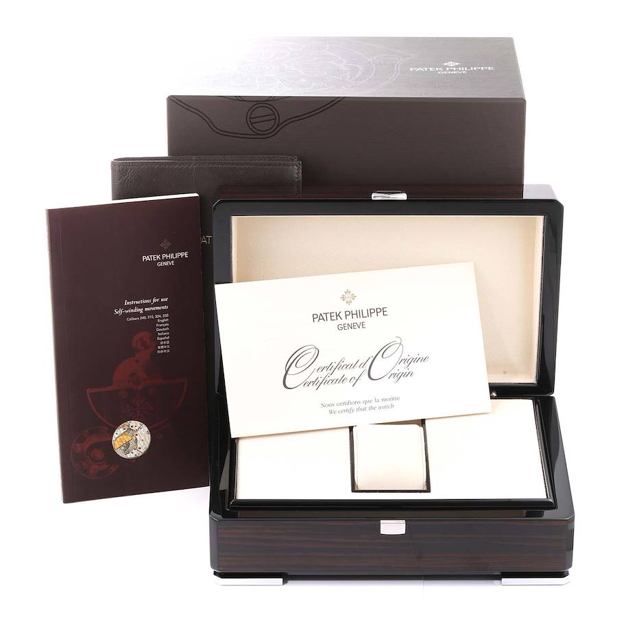Patek philippe nautilus
