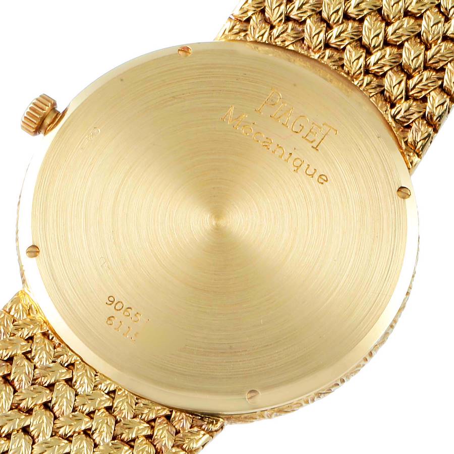 Piaget or jaune