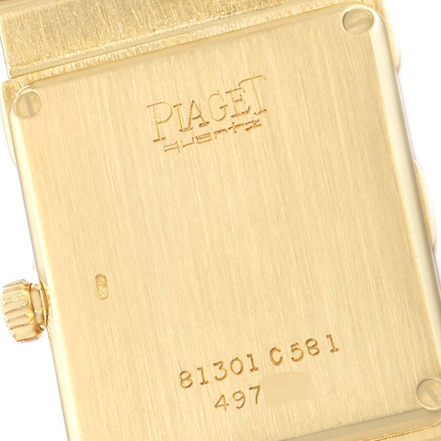 Piaget or jaune