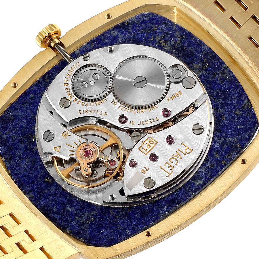 Piaget or jaune