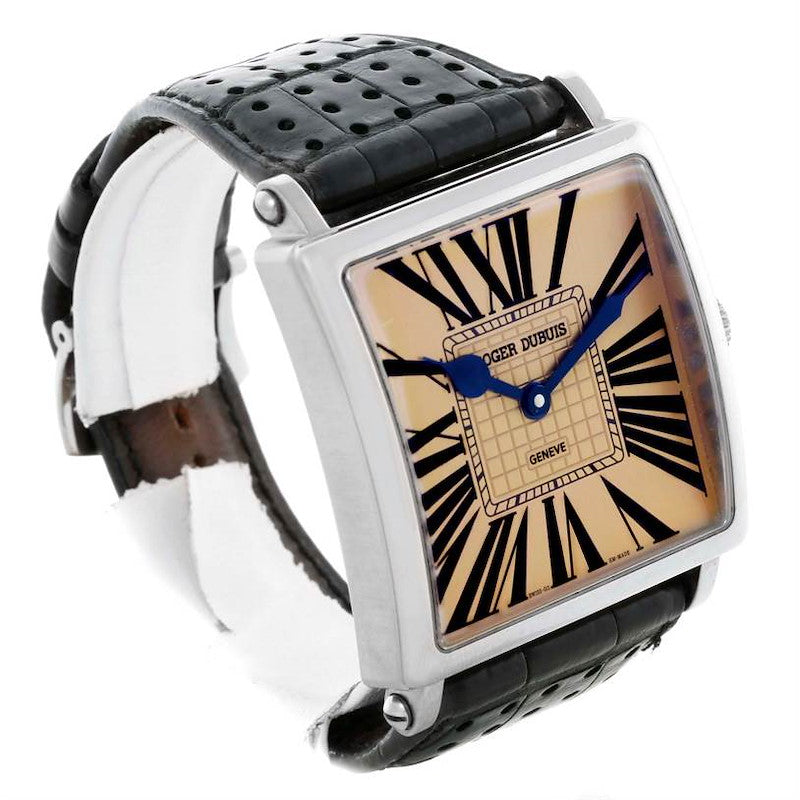 Roger dubuis golden square